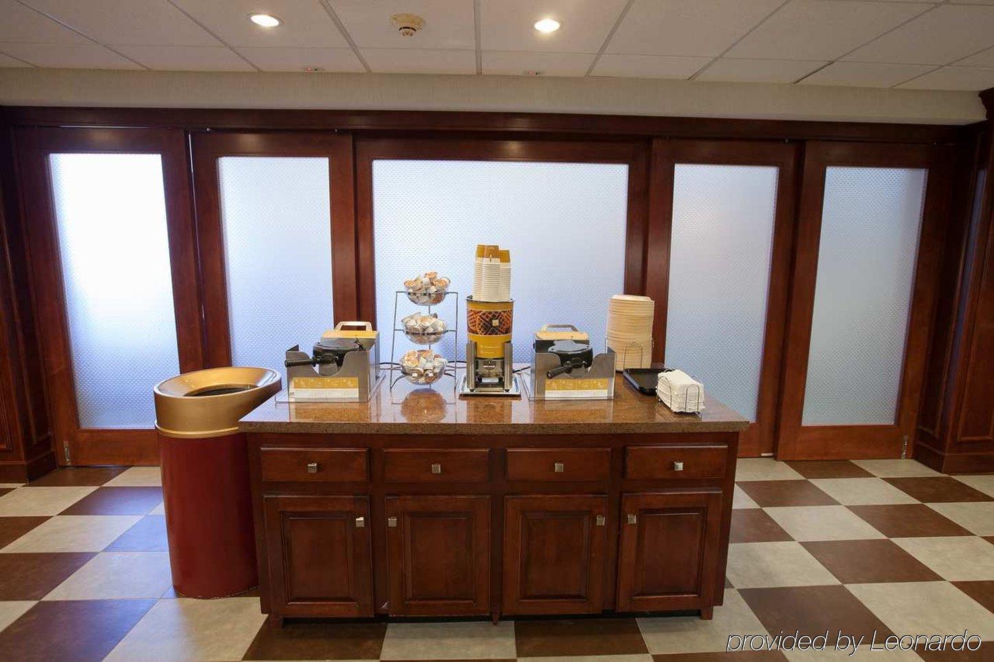 Hampton Inn & Suites Middletown Restaurace fotografie