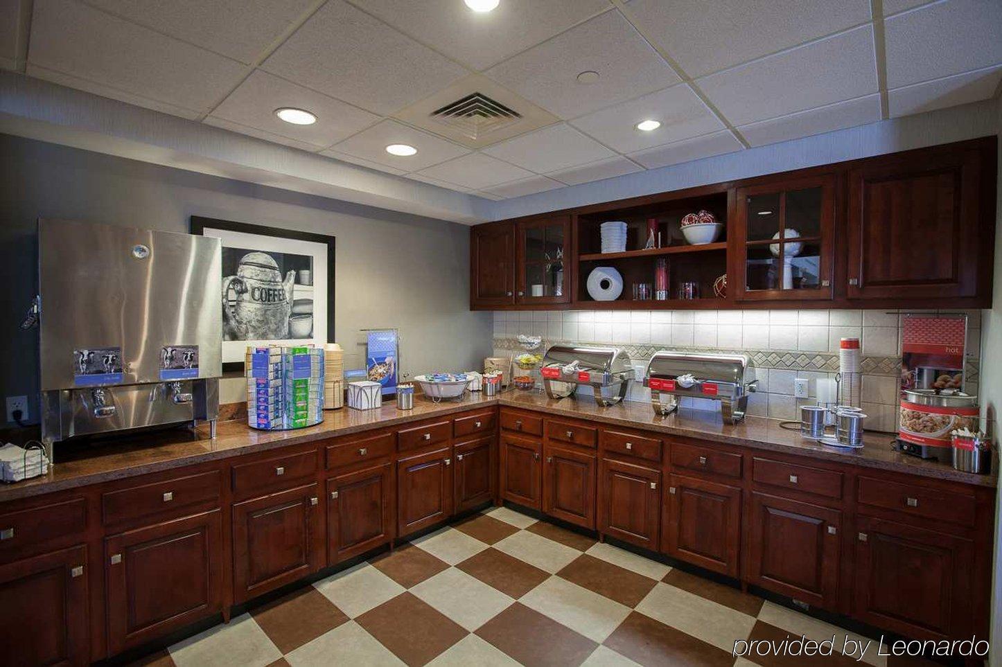Hampton Inn & Suites Middletown Restaurace fotografie